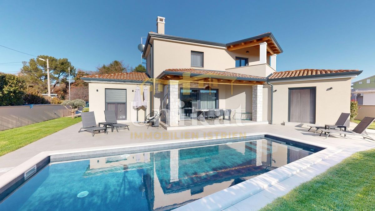 Haus mit Pool - Ortsrand von Porec